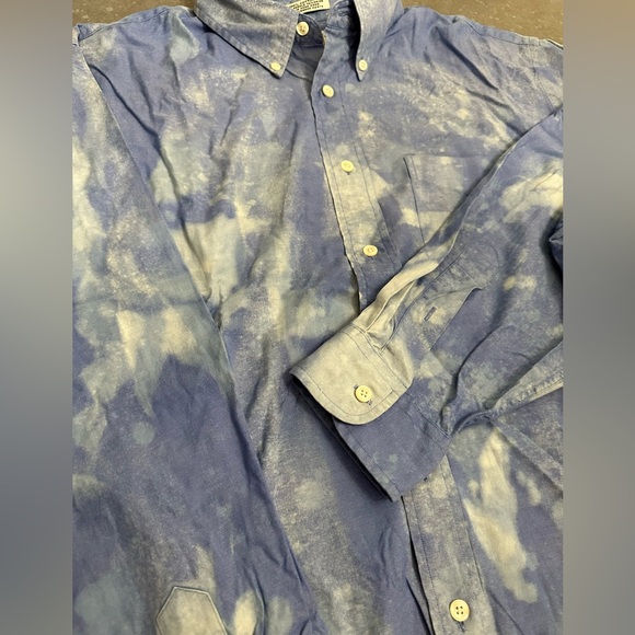 LL Bean Tie Dye Blue Men’s Shirt - Picture 5 of 7